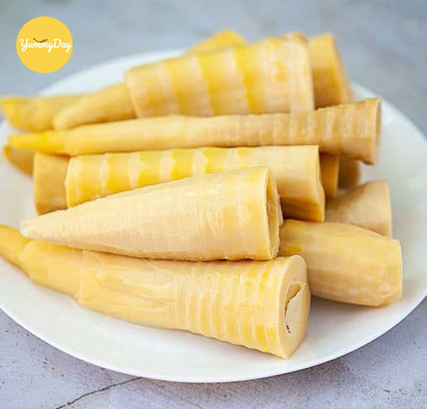 Nguyên liệu chính của món giò heo hầm măng