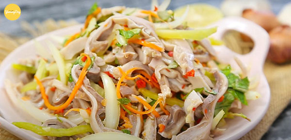 Gỏi bao tử heo rất bắt vị