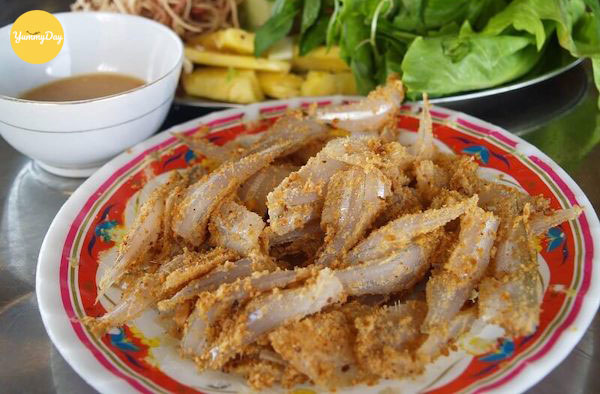 Gỏi cá mai đậm chất hương vị miền Trung