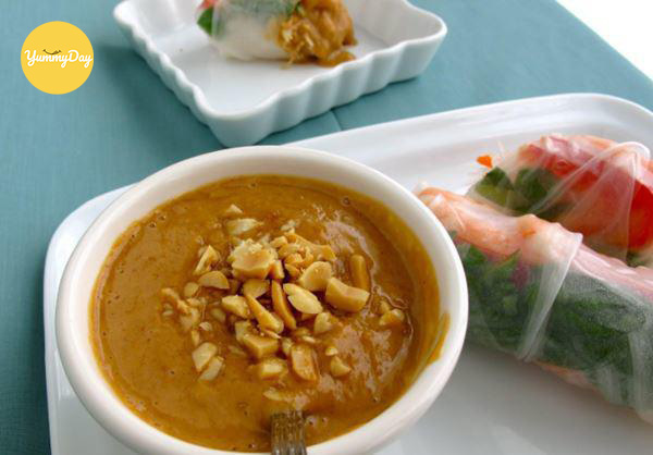 Pha nước chấm bơ đậu phộng