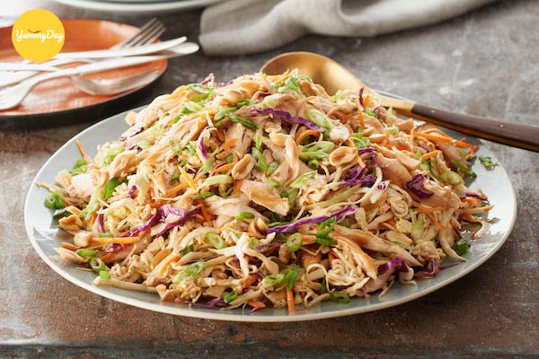 gỏi gà bắp cải thơm ngon