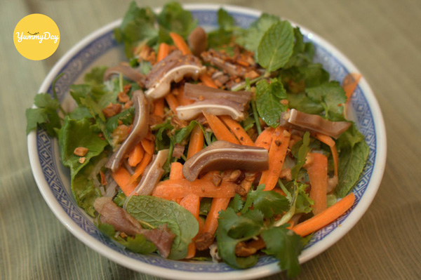 Gỏi tai heo kiểu Thái