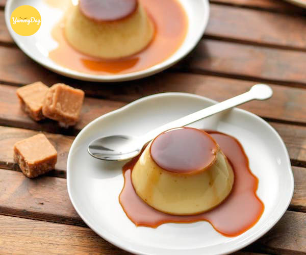 làm bánh flan bằng lò vi sóng tiết kiệm thời gian