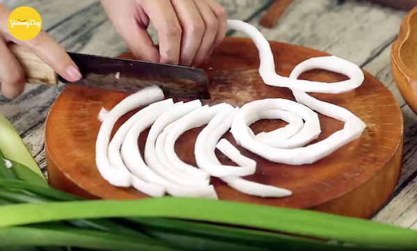 Sơ chế cơm dừa