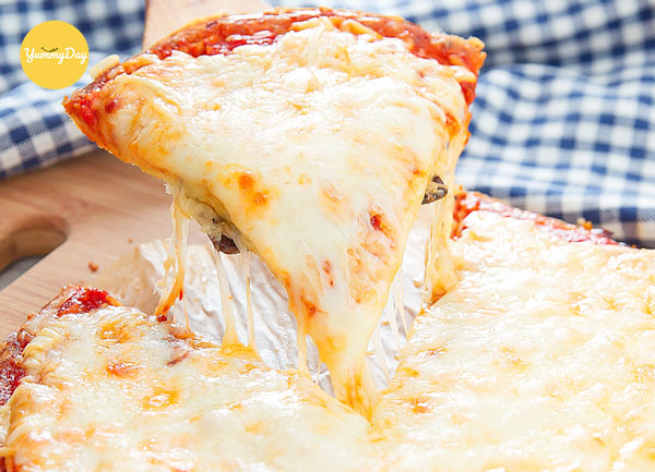 Cách làm bánh pizza bằng lò vi sóng siêu đơn giản mà thơm ngon