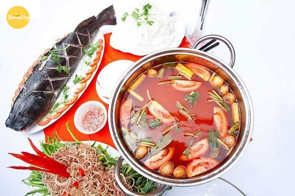 Các bước nấu lẩu cá lăng măng chua rất đơn giản