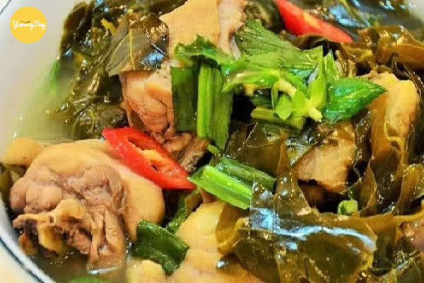 Lưu ý khi nấu lẩu gà lá giang