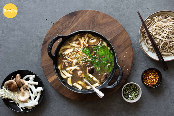 Lẩu nấm chay thơm ngon nhưng cách nấu rất đơn giản