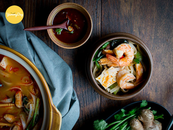 Lẩu tôm chua cay siêu đậm đà