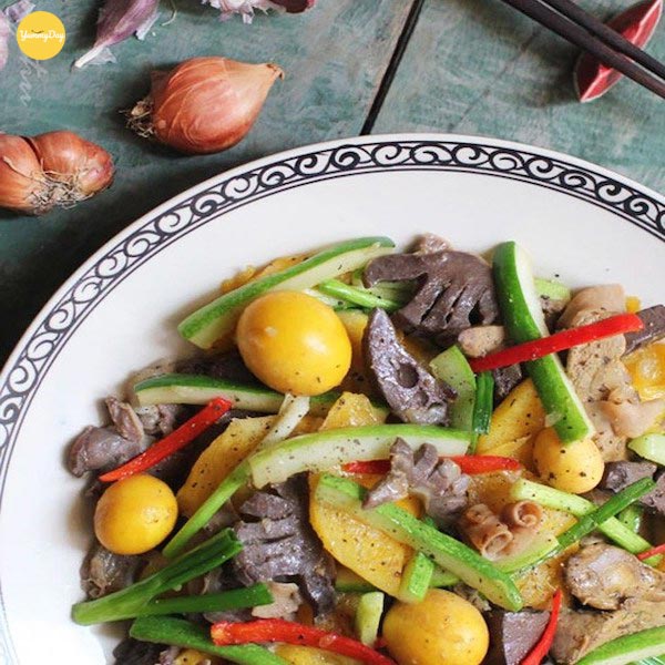 Lòng gà xào dứa chua nhẹ ăn không ngán