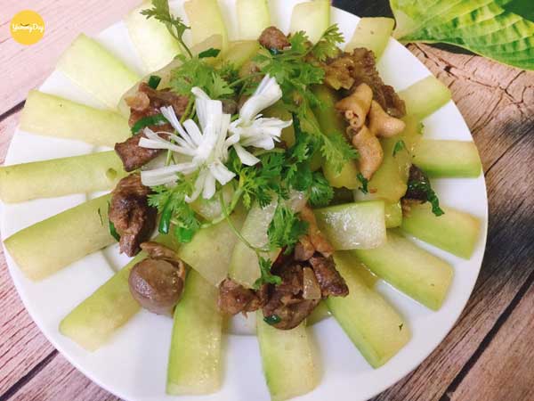 Lòng vịt xào bí đao thơm ngon bổ dưỡng