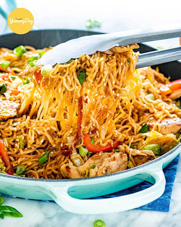 Thành phẩm món mì xào gà ngon tuyệt vời