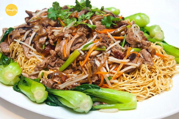 Mì xào gà thật sự không quá phức tạp