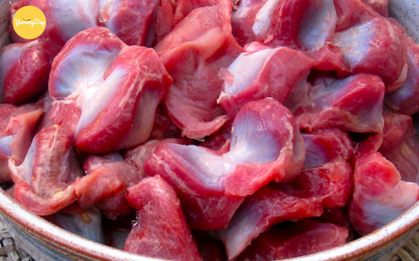 Sơ chế mề gà thật sạch