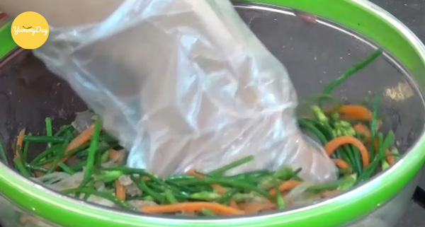 Cuối cùng là trộn đều và hoàn thành