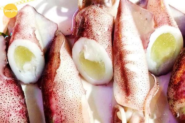 Nguyên liệu chính cho món mực trứng hấp gừng