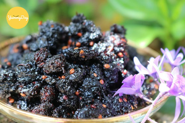 Mứt dâu tằm mạch nha