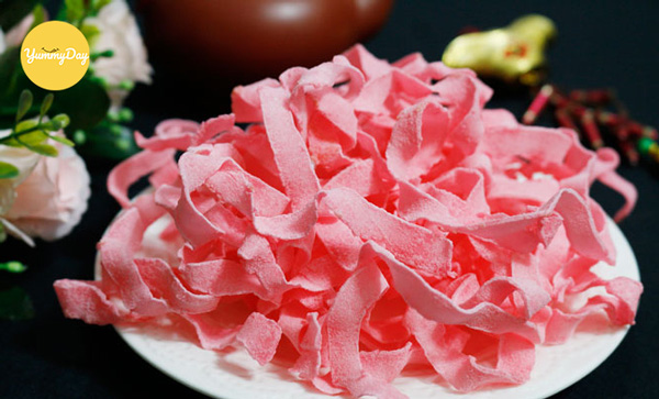 Những lưu ý cần biết khi làm món mứt dừa màu đỏ