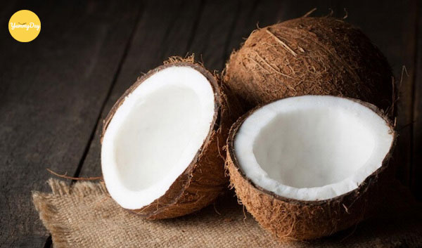 Một quả dừa bánh tẻ