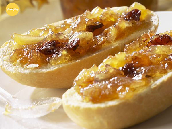 Mứt nho dẻo ăn kèm bánh mì cũng ngon tuyệt