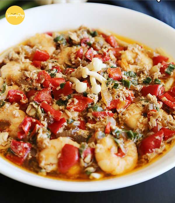 Nấm kim châm xào cà chua