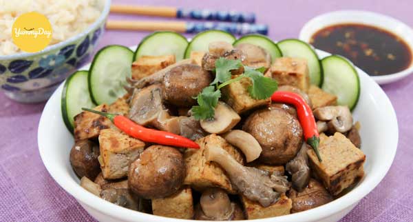 Nấm rơm kho tiêu ăn ngon hết nấc