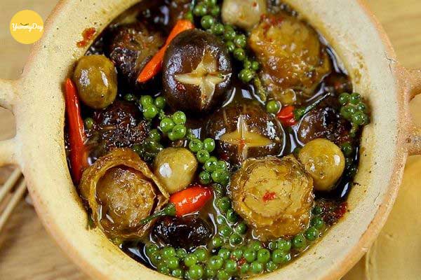 Món nấm rơm kho tiêu xanh đậm đà