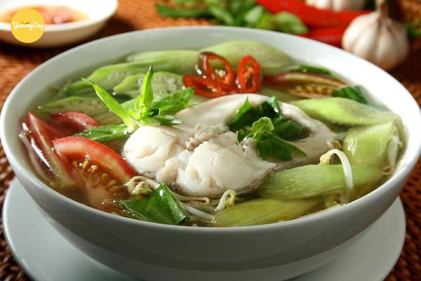 Món canh chua cá hú đậm đà hương vị
