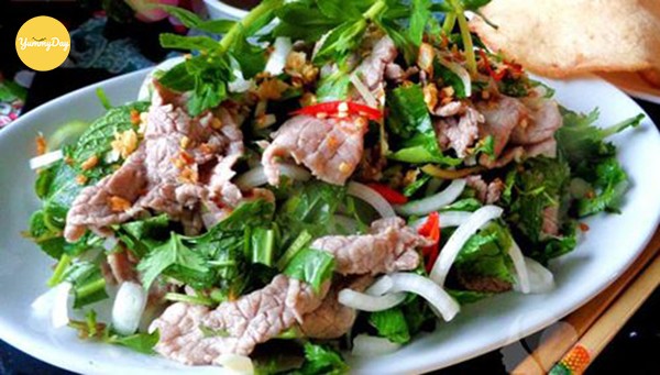 Món nộm thịt bò hành tây ngon