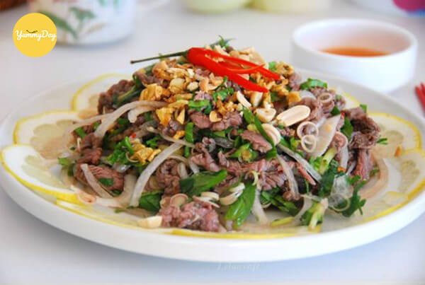 Thành phẩm món nộm thịt bò hành tây