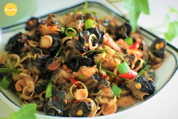 Ốc bươu kho sả ớt nhìn thôi đã thấy hấp dẫn