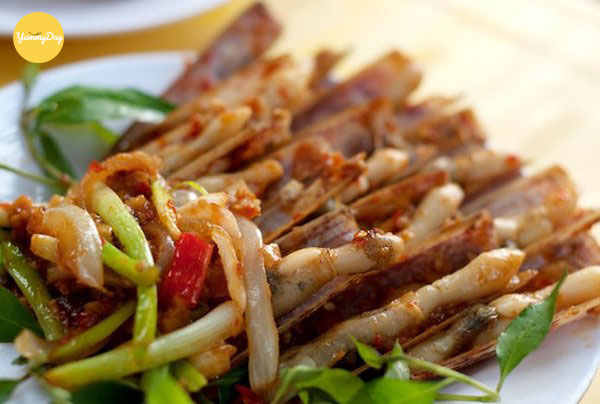 Món ốc móng tay xào tỏi thơm lừng khó cưỡng