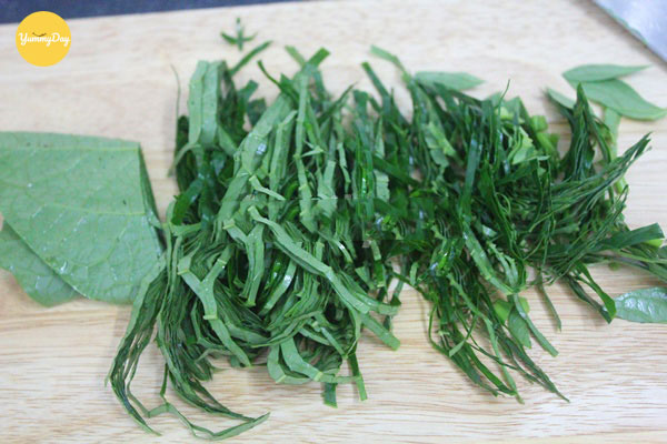 Thái nhỏ lá lốt