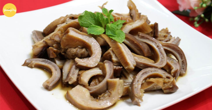 Bao tử heo khìa cùng nước dừa cực đưa cơm