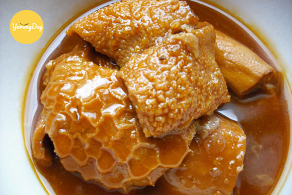 Chuẩn bị làm món phá lấu lòng heo thôi nào