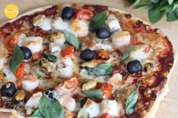 Cách làm bánh pizza hải sản bằng chảo chống dính