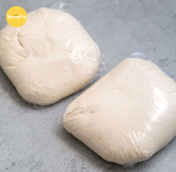 Bọc nilon để ủ bột