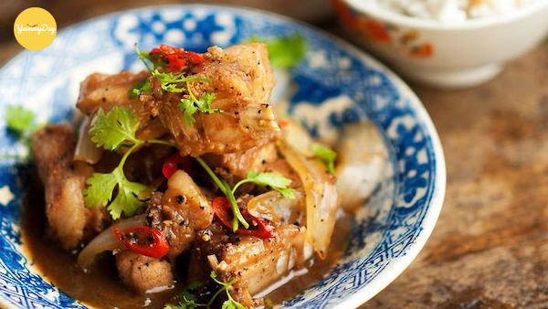 Sườn non kho mặn ngọt ngon khó cưỡng