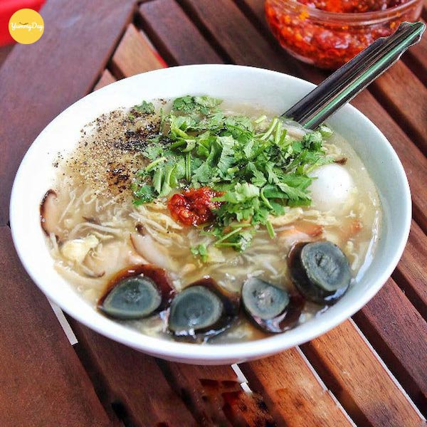 Cho ra chén và thưởng thức