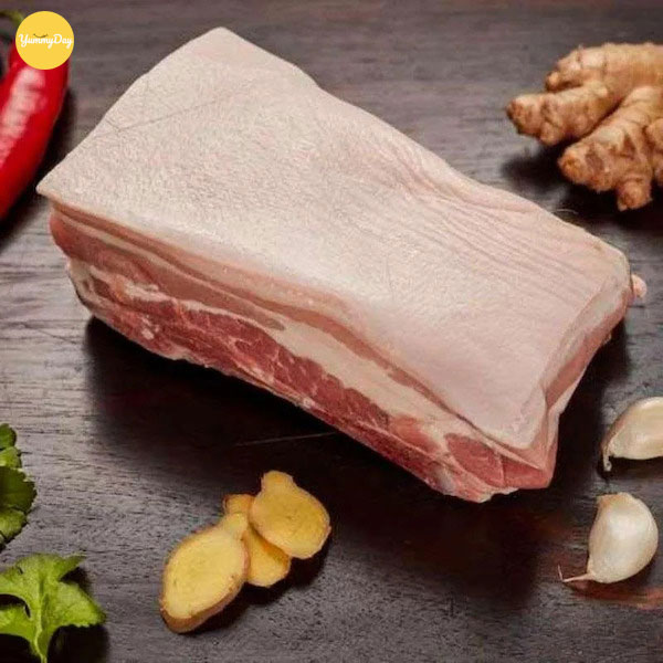 Lựa chọn thịt lợn tươi ngon