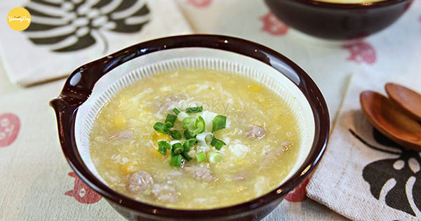 Súp thịt bò nấu bắp non ngon khó cưỡng