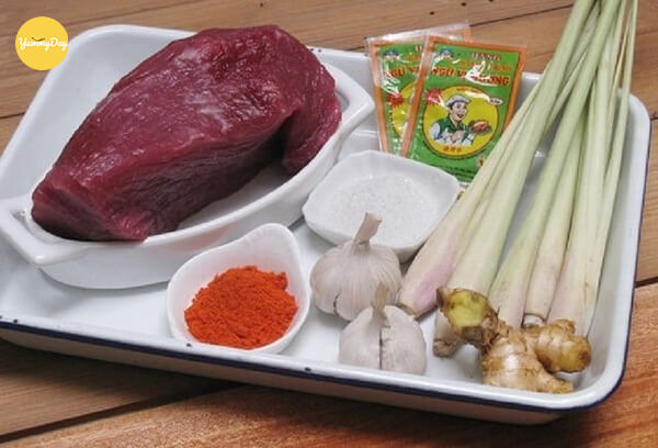 Các nguyên liệu cần chuẩn bị cho món bò kho sả ớt