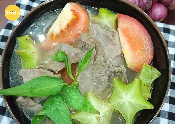 Canh thịt bò nấu khế có vị chua nhẹ ngon lạ miệng