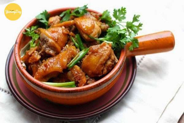 Thịt gà kho gừng ngon ơi là ngon