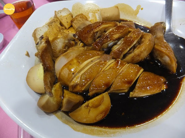 Thịt gà kho tàu đơn giản nhưng rất bắt cơm