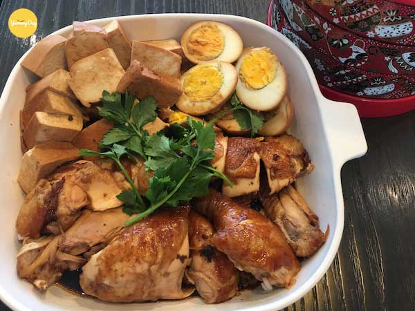 Món gà kho tàu ngon như mẹ nấu