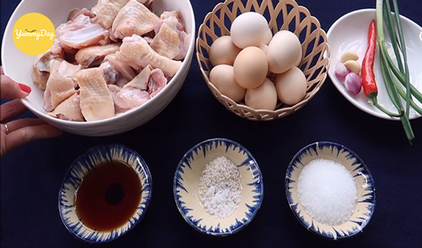 Nguyên liệu làm món gà kho tàu