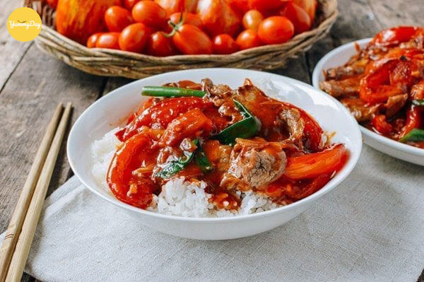 Thịt lợn xào cà chua vô cùng thơm ngon