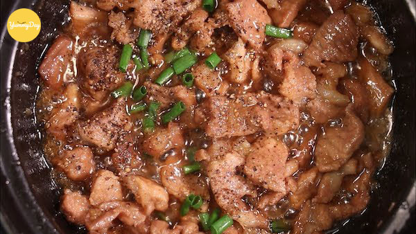 Kho đến khi thịt săn lại