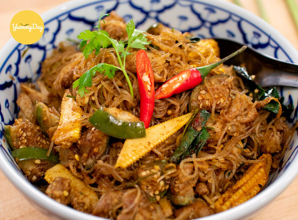 Làm món vịt xào lăn hấp dẫn